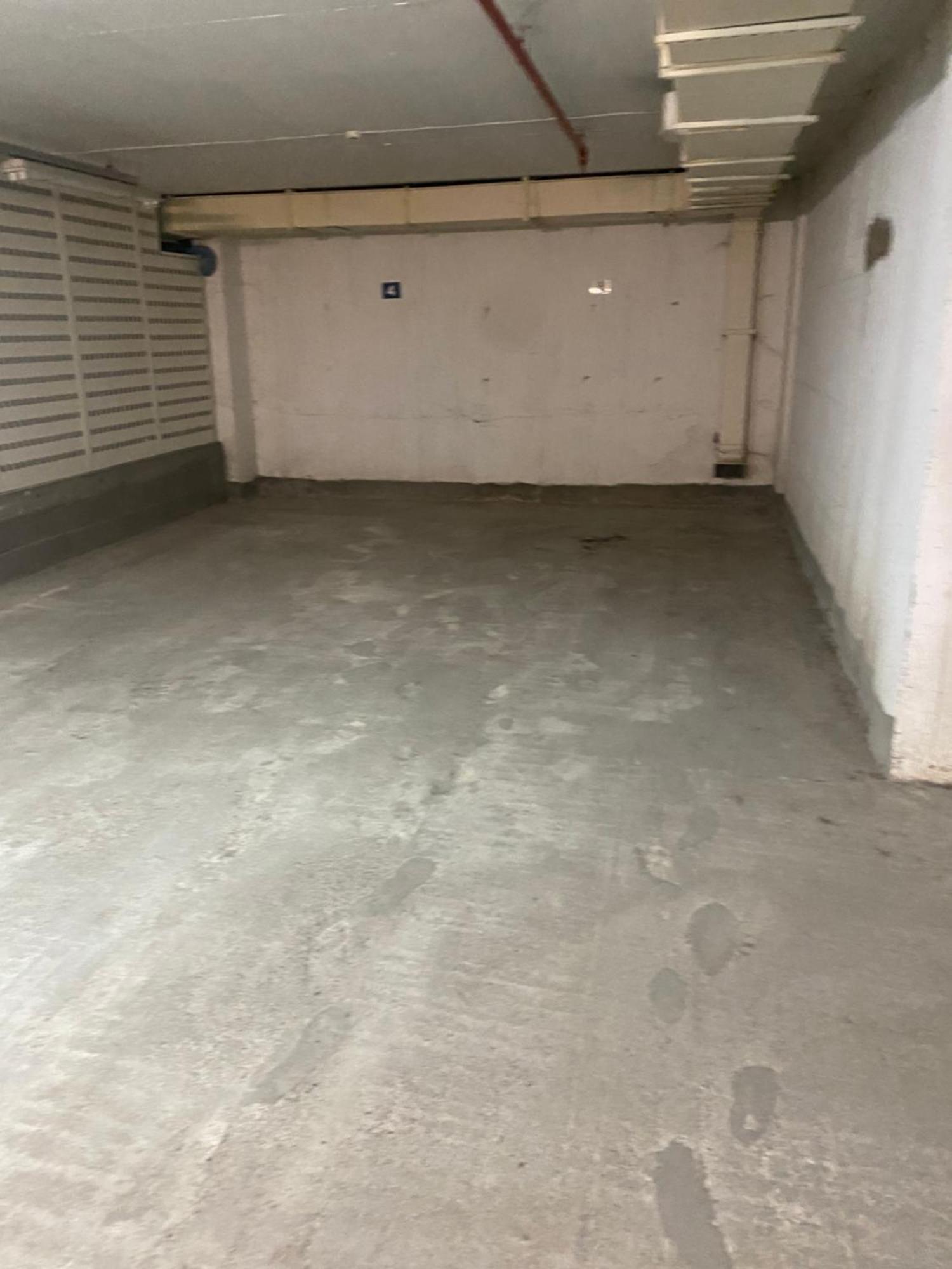 Luxury Apartments Parking In Garage Ni エクステリア 写真